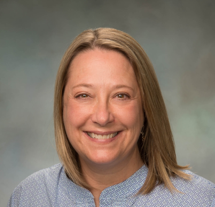 Headshot of Dean Kelly Frothingham