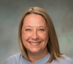 Headshot of Dean Kelly Frothingham